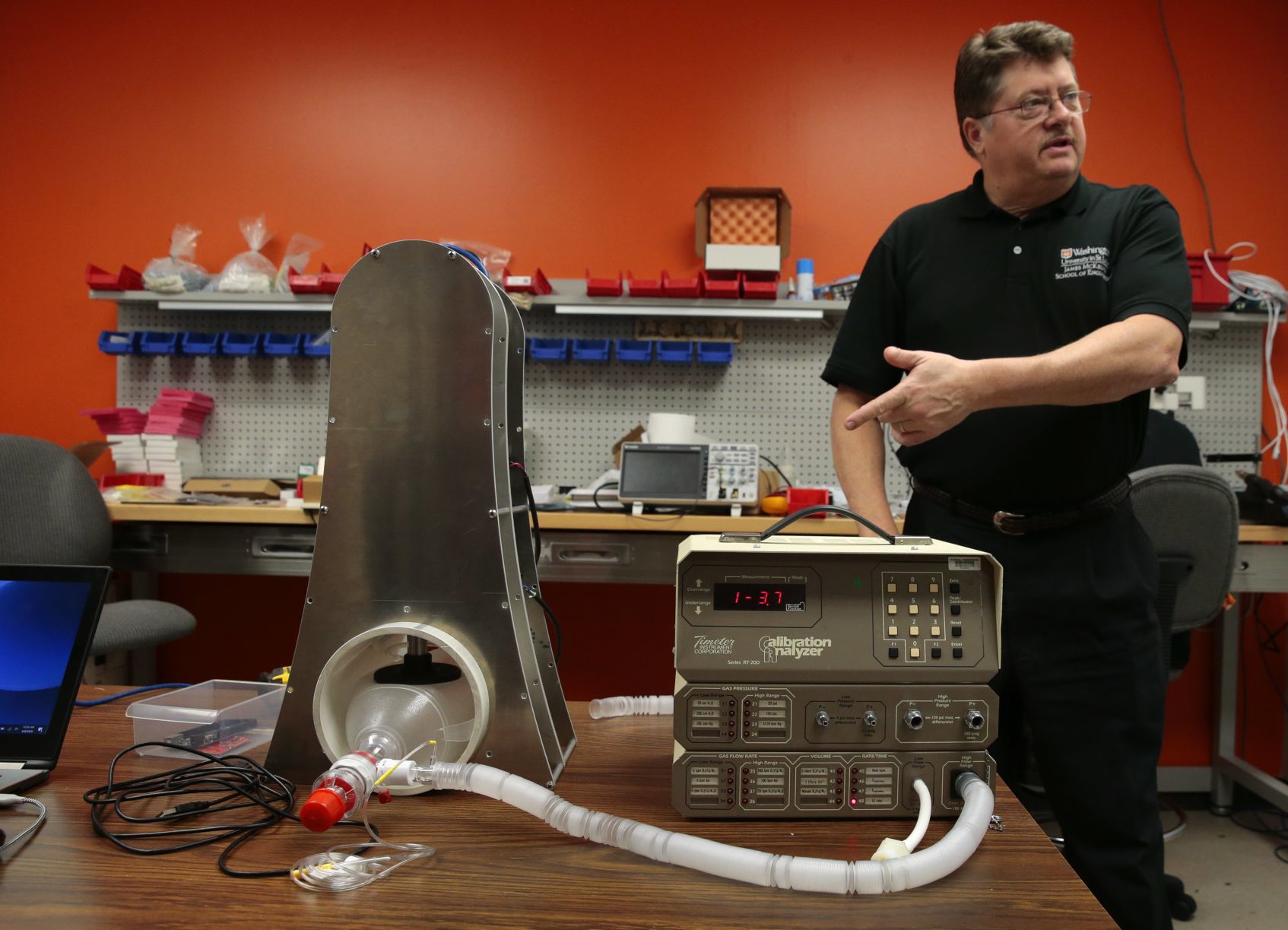 Washington University builds team of engineers, machinists and healthcare workers to make a ventilator